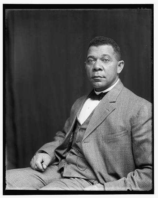 Booker T. Washington, half-length portrait, seated: Johnston (Frances Benjamin) Collection, Prints &amp; Photographs Division, Library of Congress, LC-J694-255