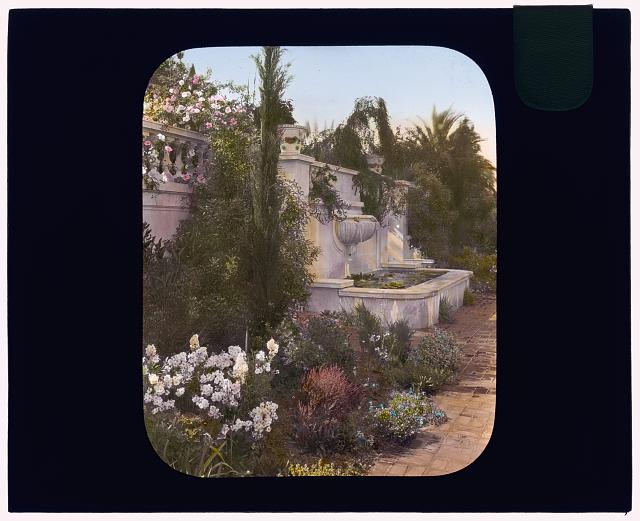 Mrs. Eldridge Merick Fowler house, 363 Grove Street, Pasadena, California. Wall fountain: Johnston (Frances Benjamin) Collection, Prints &amp; Photographs Division, Library of Congress, LC-DIG-ppmsca-16009