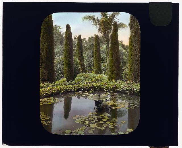 &quot;Glendessary,&quot; Robert Cameron Rogers house, Glendessary Lane, Mission Heights, Santa Barbara, California. Fountain: Johnston (Frances Benjamin) Collection, Prints &amp; Photographs Division, Library of Congress, LC-DIG-ppmsca-16006